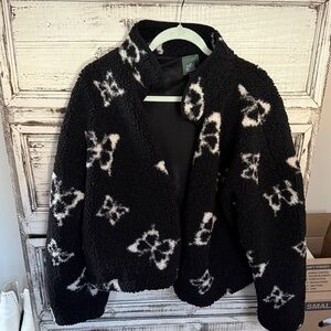 Wild Fable Black and White Butterfly Teddy Jacket